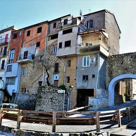 Rossyiva Guest house